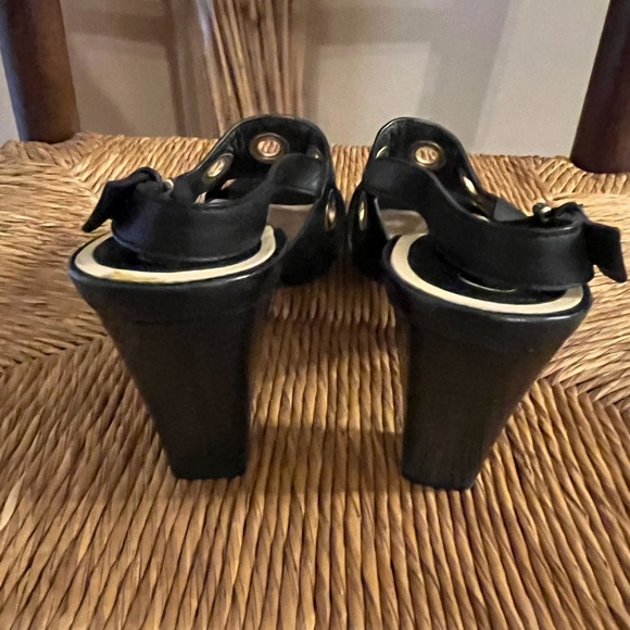 Cole Haan x Nike Air black leather strappy sandal Size 7 - Picture 4 of 9